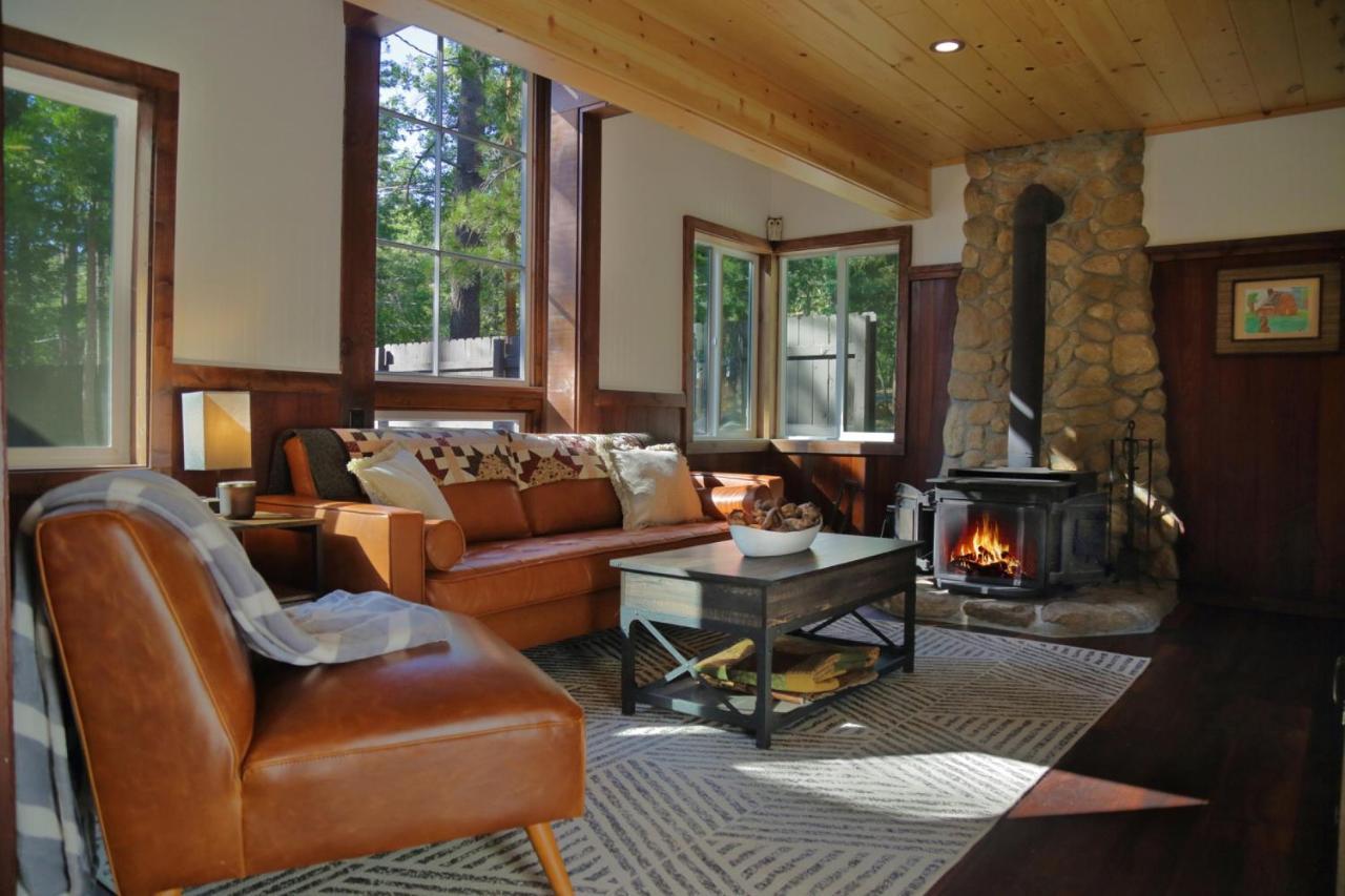 Vila Hobbit House - Charming In Town Idyllwild Exteriér fotografie